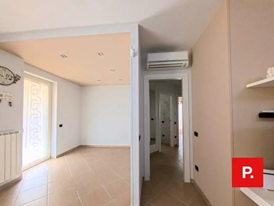 Immagine 14 di Appartamento in vendita  in via onofrio teti a Caserta