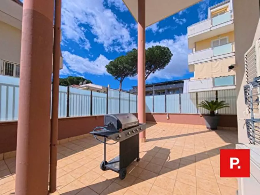 Immagine 24 di Appartamento in vendita  in via onofrio teti a Caserta