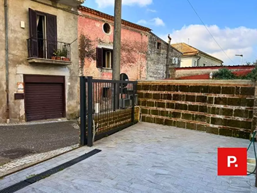 Immagine 10 di Appartamento in vendita  in Via Italia 102 a Riardo