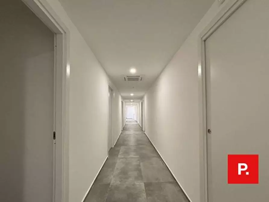Immagine 21 di Ufficio in affitto  in VIA MELVIN JONES a Caserta