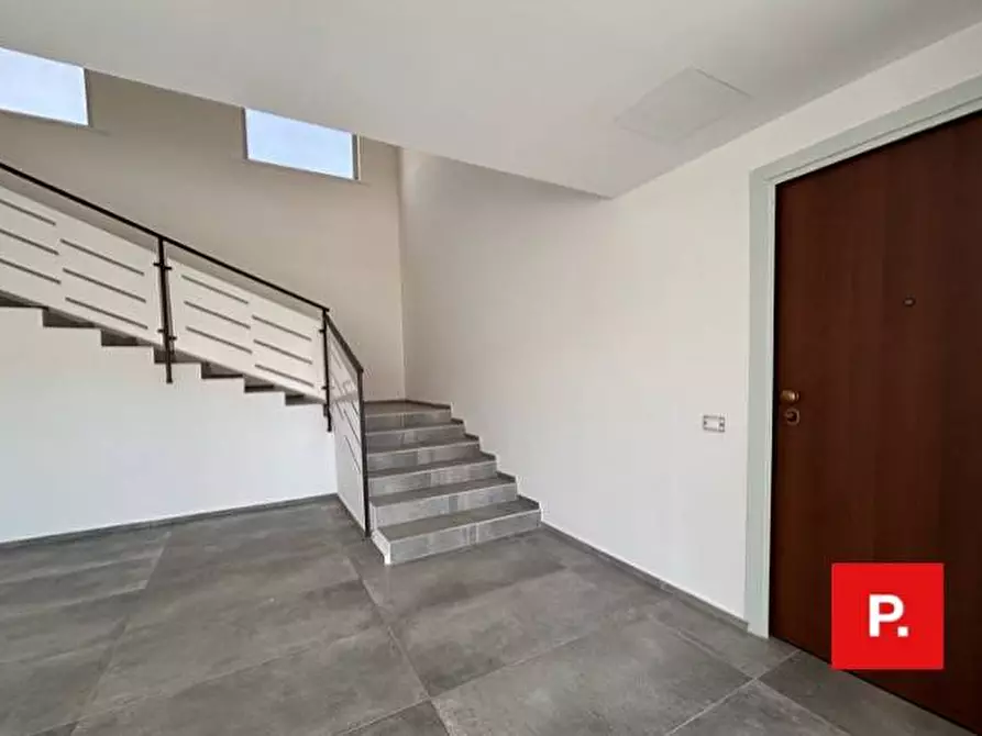 Immagine 21 di Ufficio in vendita  in via Melvin Jones a Caserta