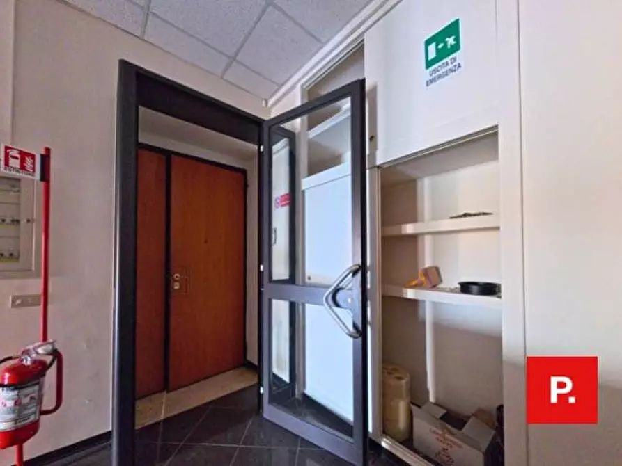 Immagine 5 di Appartamento in affitto  in corso Trieste 156 a Caserta