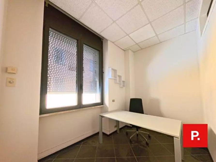 Immagine 21 di Appartamento in affitto  in corso Trieste 156 a Caserta