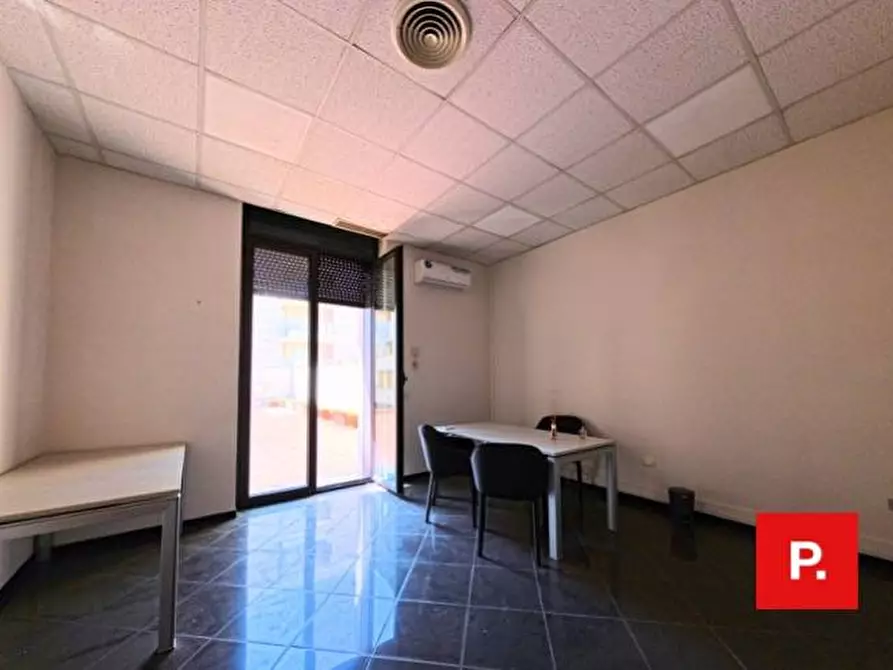 Immagine 19 di Appartamento in affitto  in corso Trieste 156 a Caserta