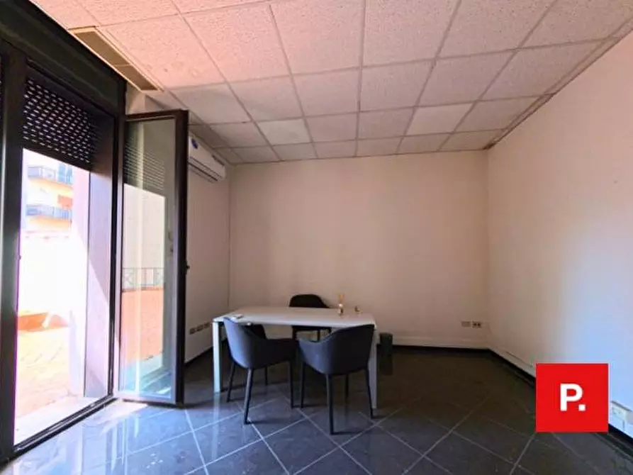 Immagine 20 di Appartamento in affitto  in corso Trieste 156 a Caserta