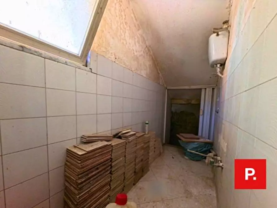 Immagine 45 di Casa indipendente in vendita  in VIA PILADE BRONZETTI 111 a Capodrise