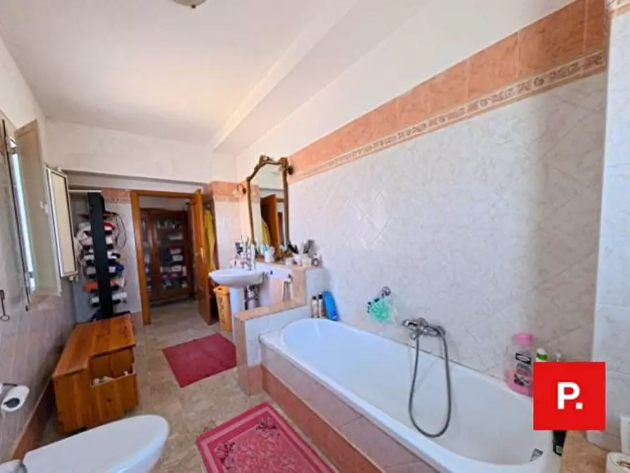 Immagine 29 di Casa indipendente in vendita  in VIA PILADE BRONZETTI 111 a Capodrise