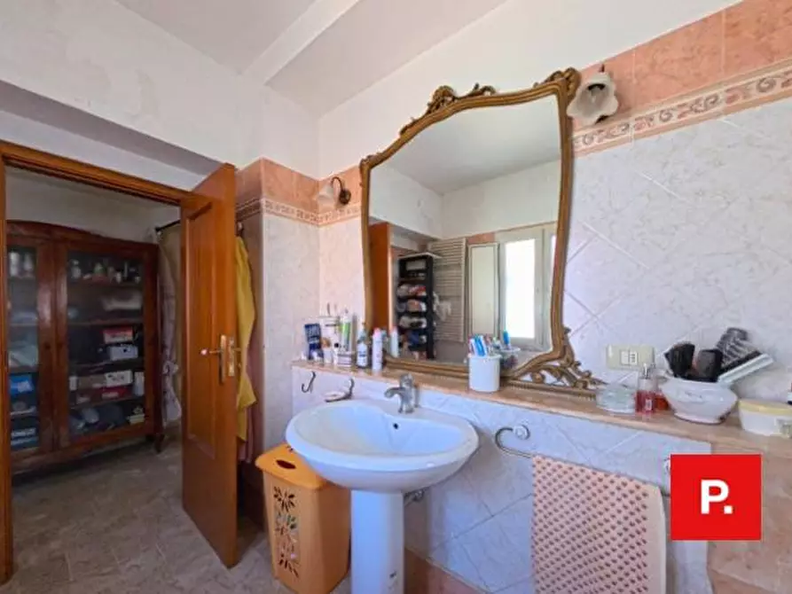 Immagine 30 di Casa indipendente in vendita  in VIA PILADE BRONZETTI 111 a Capodrise