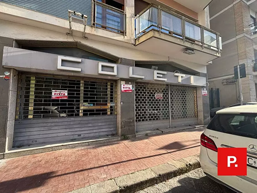 Immagine 2 di Locale commerciale in affitto  in VIA DEL REDENTORE a Caserta