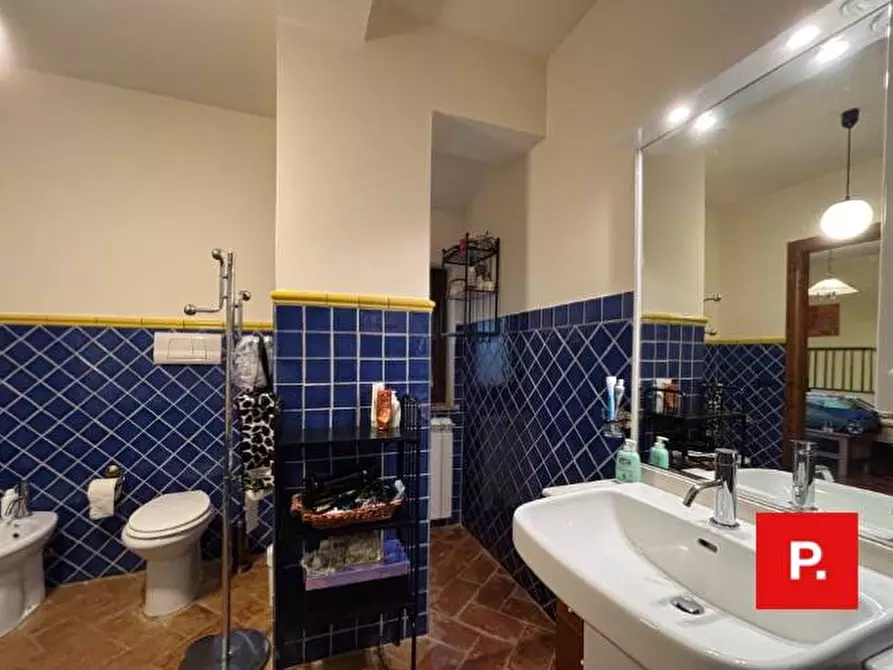 Immagine 25 di Villa in vendita  in Via Scese Lunghe a Capodrise