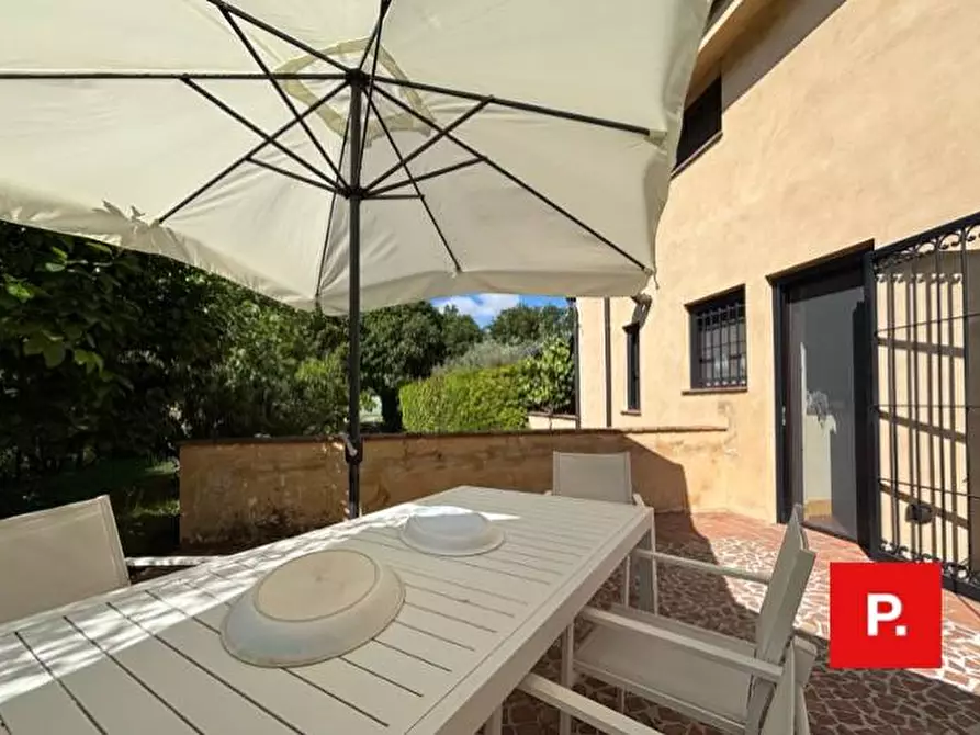 Immagine 12 di Villa in vendita  in Via Scese Lunghe a Capodrise