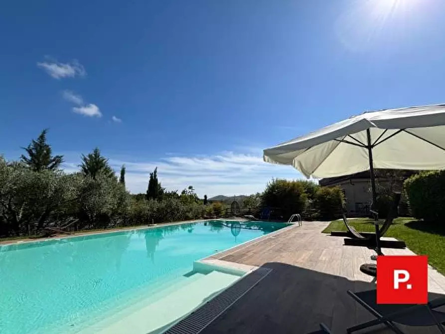 Immagine 32 di Villa in vendita  in Via Scese Lunghe a Capodrise