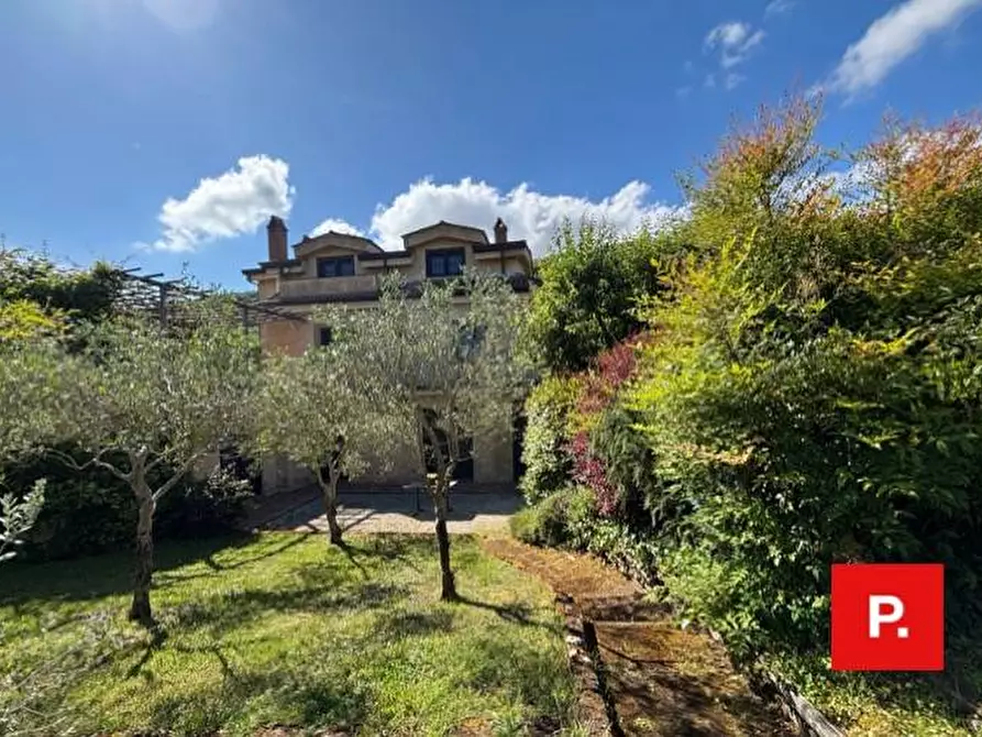 Immagine 28 di Villa in vendita  in Via Scese Lunghe a Capodrise