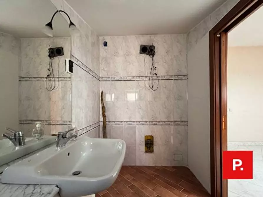 Immagine 17 di Appartamento in affitto  in CORSO TRIESTE 224 a Caserta