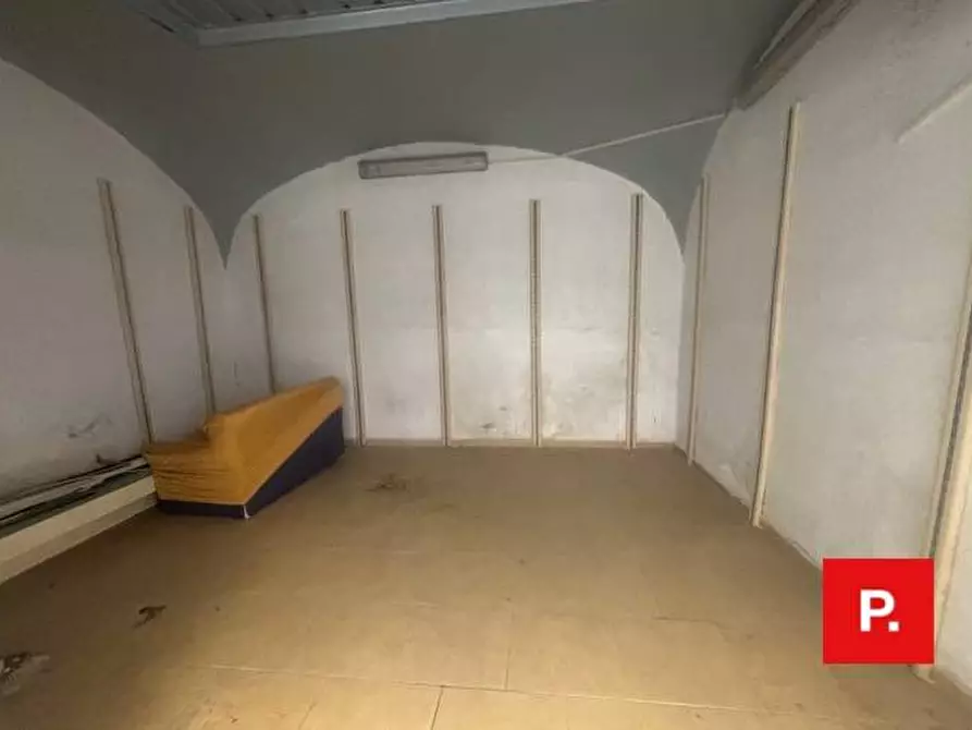 Immagine 5 di Box auto in affitto  in Via San Giovanni 54 a Caserta