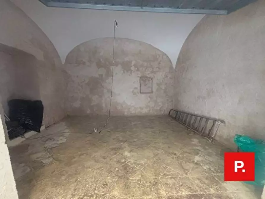 Immagine 4 di Box auto in affitto  in Via San Giovanni 54 a Caserta