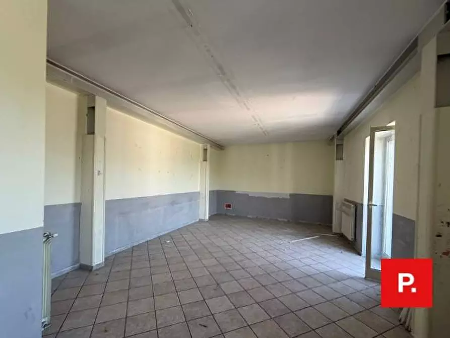 Immagine 11 di Ufficio in vendita  in corso Umberto I a Alvignano