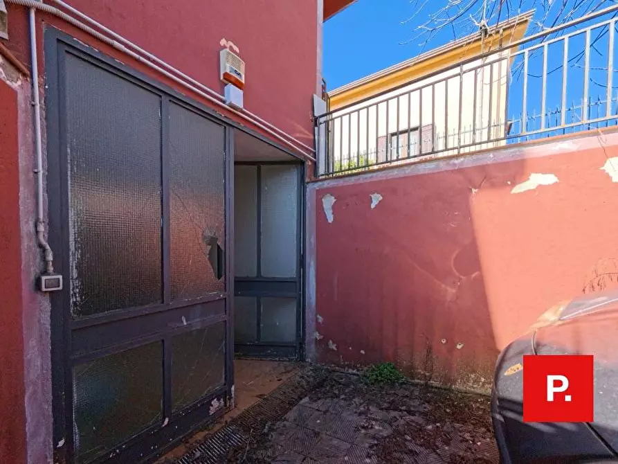 Immagine 47 di Villa in vendita  in via dario russo a Caserta