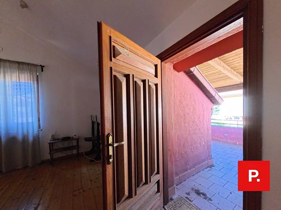 Immagine 26 di Villa in vendita  in via dario russo a Caserta