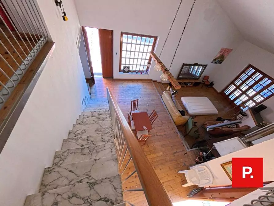 Immagine 22 di Villa in vendita  in via dario russo a Caserta