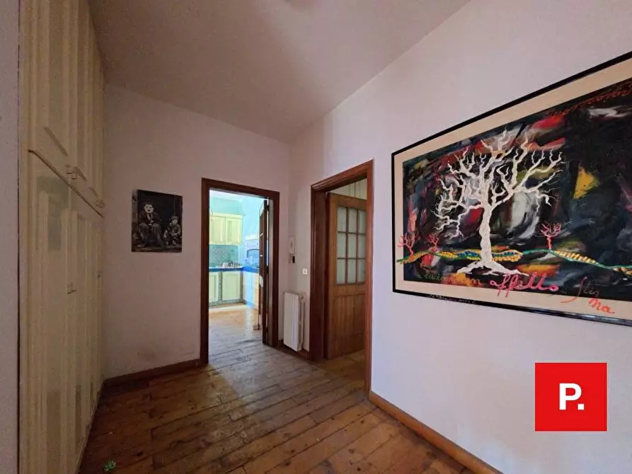 Immagine 15 di Villa in vendita  in via dario russo a Caserta