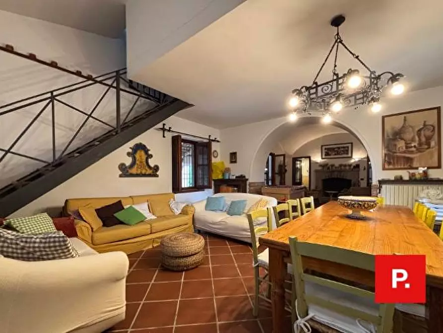 Immagine 5 di Villa in vendita  in Via Felce 18 a Castel Di Sasso