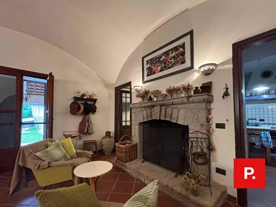Immagine 11 di Villa in vendita  in Via Felce 18 a Castel Di Sasso