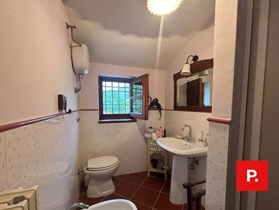 Immagine 27 di Villa in vendita  in Via Felce 18 a Castel Di Sasso