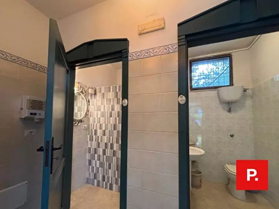 Immagine 34 di Villa in vendita  in Via Felce 18 a Castel Di Sasso