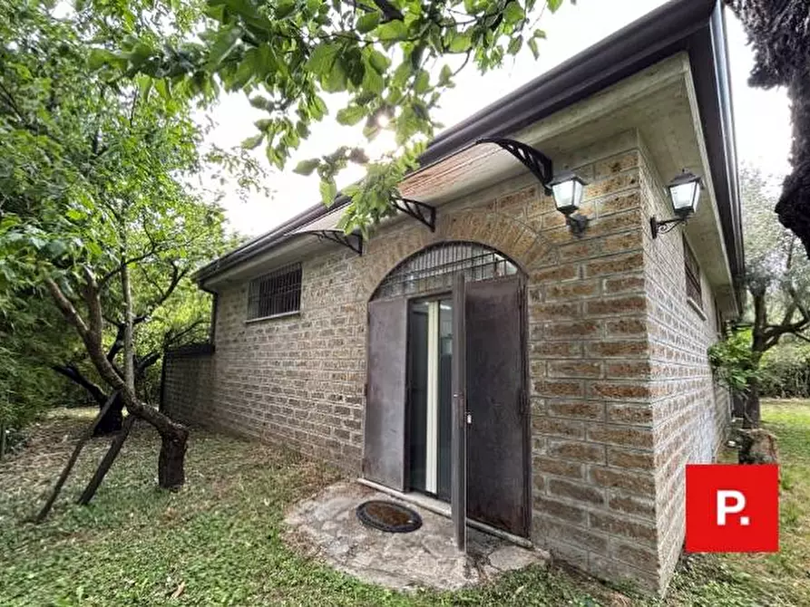 Immagine 36 di Villa in vendita  in Via Felce 18 a Castel Di Sasso