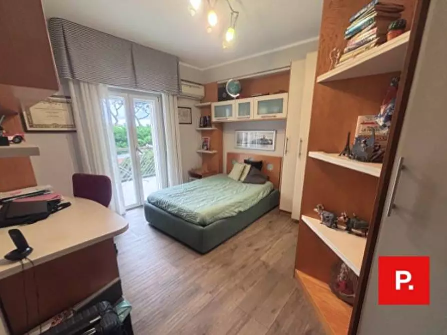 Immagine 10 di Appartamento in vendita  in Largo della Mimosa 8 a Caserta