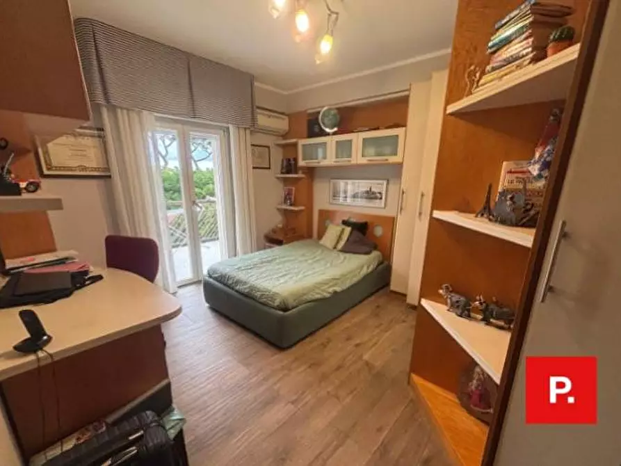 Immagine 11 di Appartamento in vendita  in Largo della Mimosa 8 a Caserta