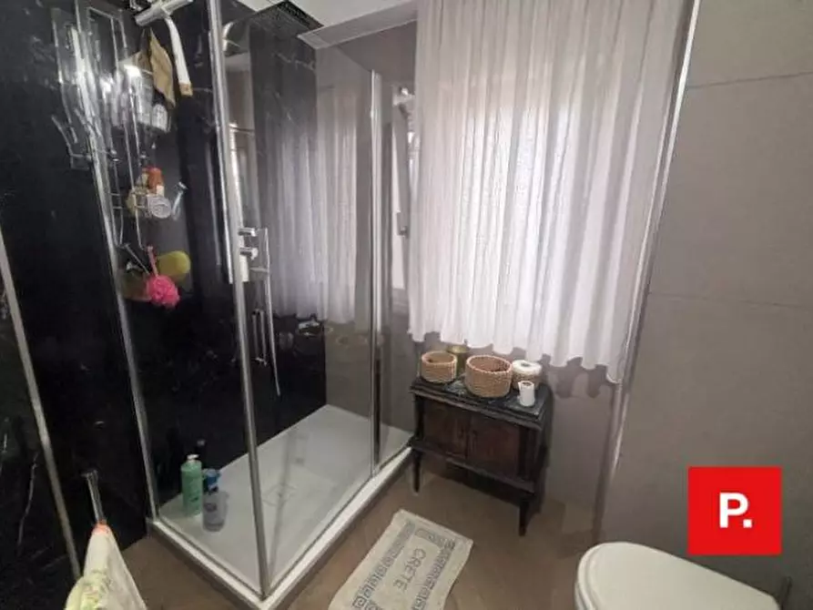 Immagine 8 di Appartamento in vendita  in Largo della Mimosa 8 a Caserta