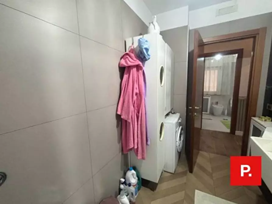 Immagine 14 di Appartamento in vendita  in Largo della Mimosa 8 a Caserta