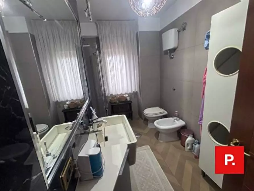 Immagine 6 di Appartamento in vendita  in Largo della Mimosa 8 a Caserta