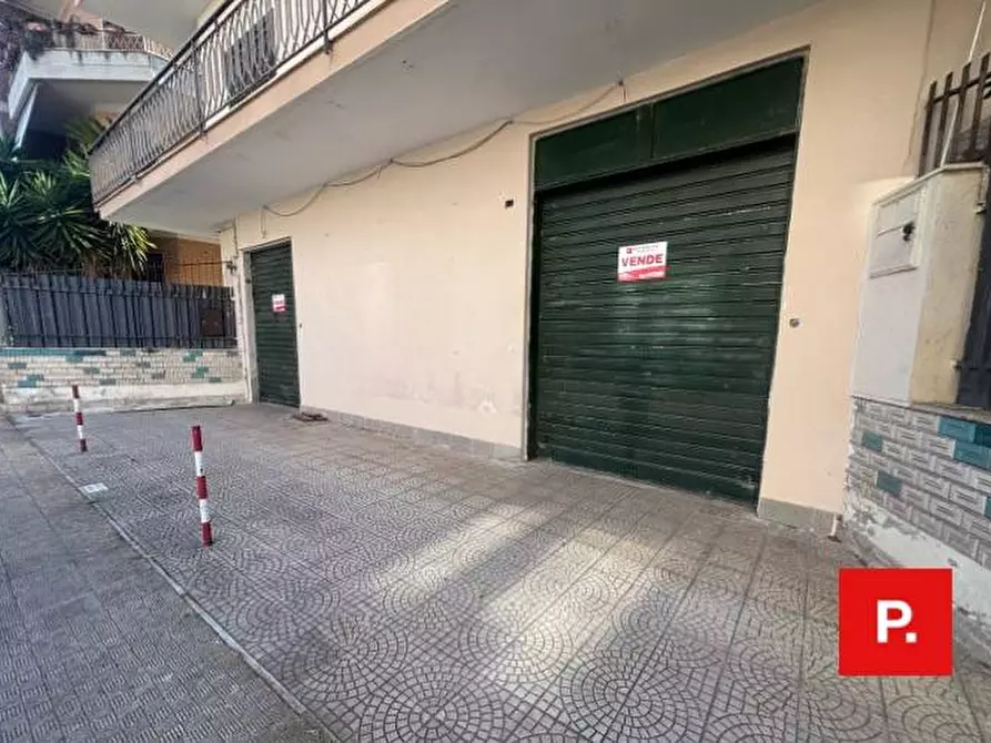 Immagine 2 di Locale commerciale in vendita  in Viale Europa 2 a Capodrise
