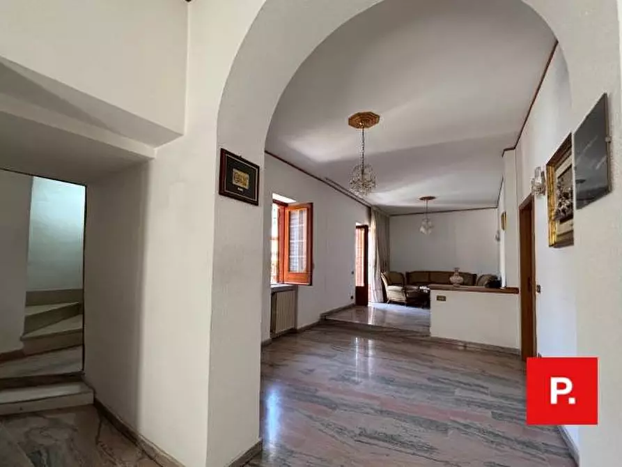 Immagine 1 di Casa indipendente in vendita  in VICO SAN MICHELE 8 a Capodrise