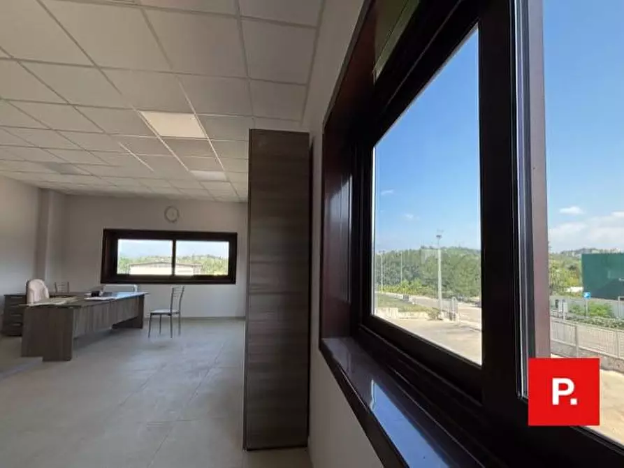 Immagine 20 di Capannone industriale in vendita  in SS 158 a Caiazzo