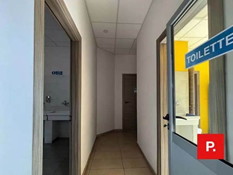 Immagine 10 di Capannone industriale in vendita  in SS 158 a Caiazzo