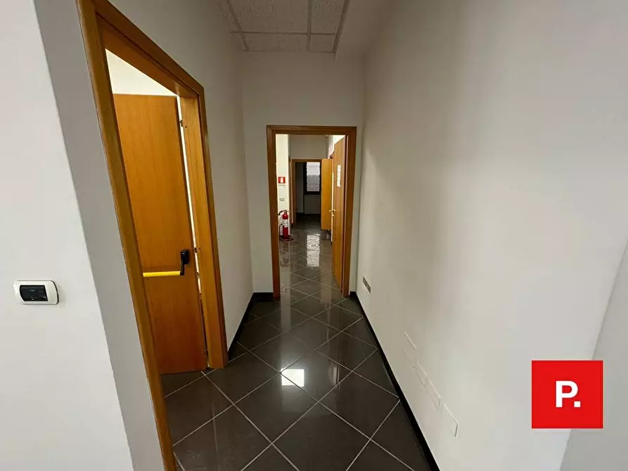 Immagine 10 di Appartamento in affitto  in corso Trieste 156 a Caserta