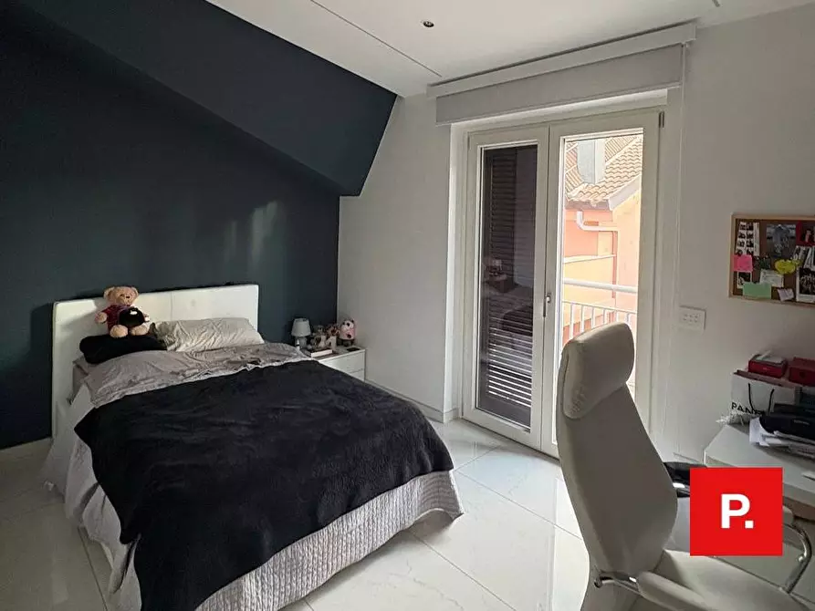 Immagine 46 di Villetta a schiera in vendita  in via Camusso 6 a Caserta