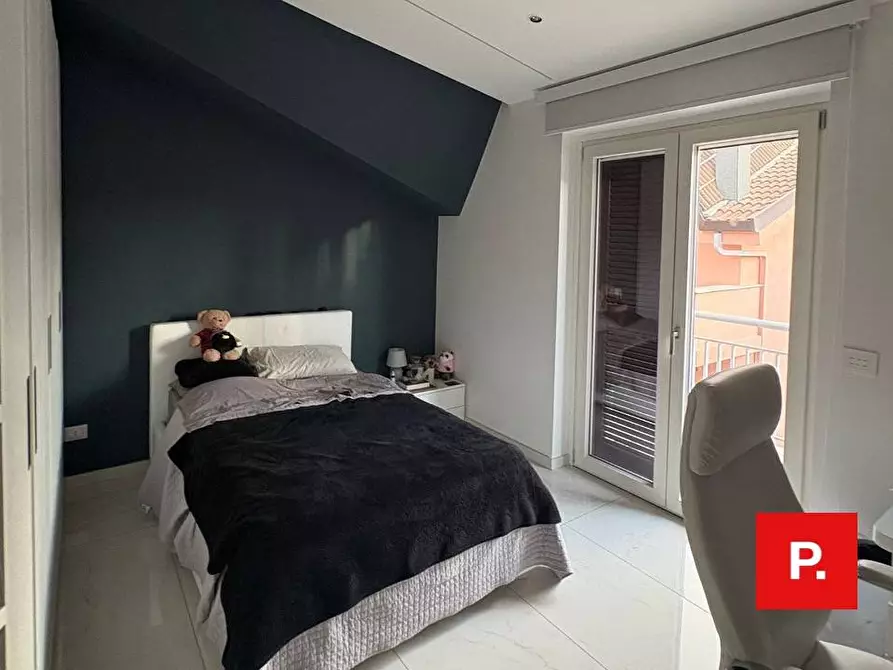 Immagine 45 di Villetta a schiera in vendita  in via Camusso 6 a Caserta