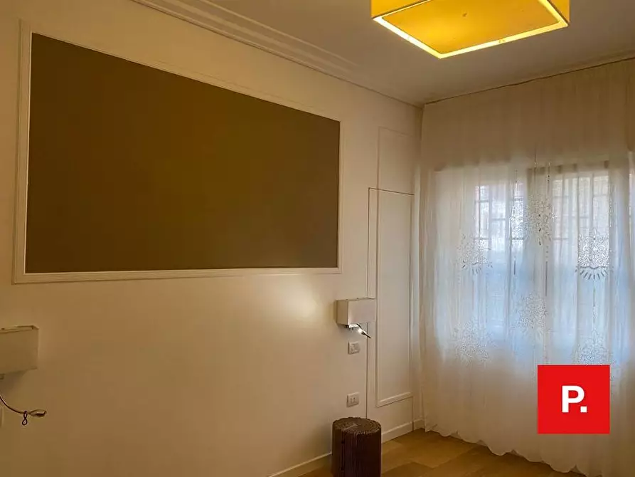 Immagine 11 di Appartamento in vendita  in via Tescione a Caserta