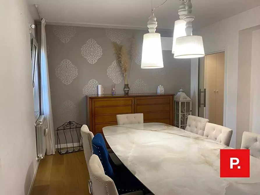 Immagine 14 di Appartamento in vendita  in via Tescione a Caserta