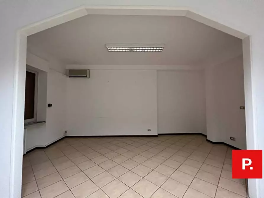 Immagine 2 di Ufficio in vendita  in via Torino a Milano