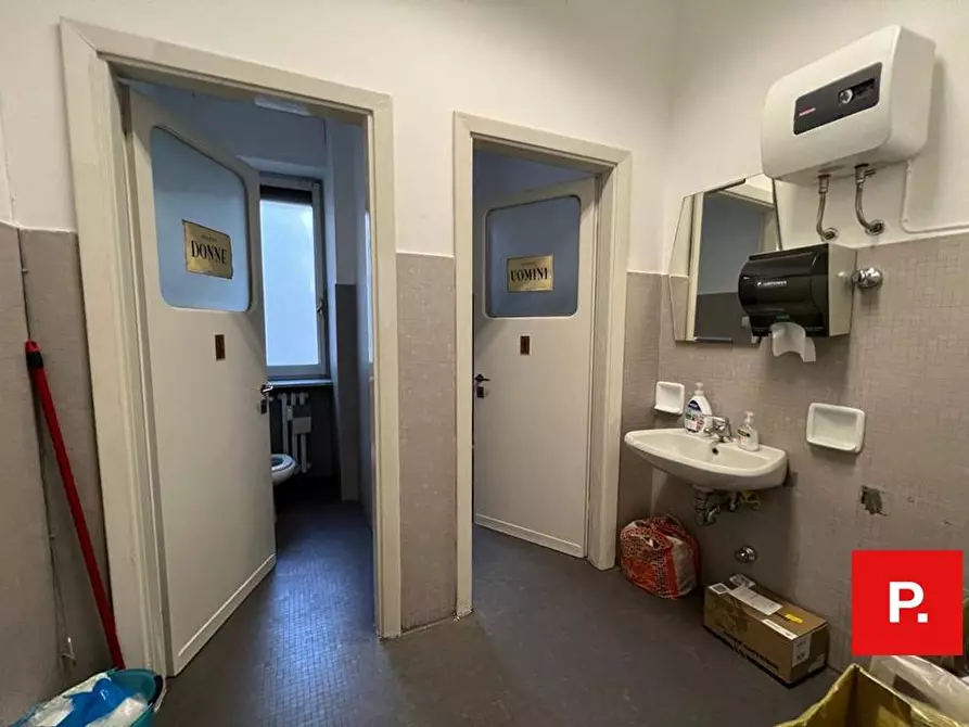 Immagine 12 di Ufficio in vendita  in via Torino a Milano