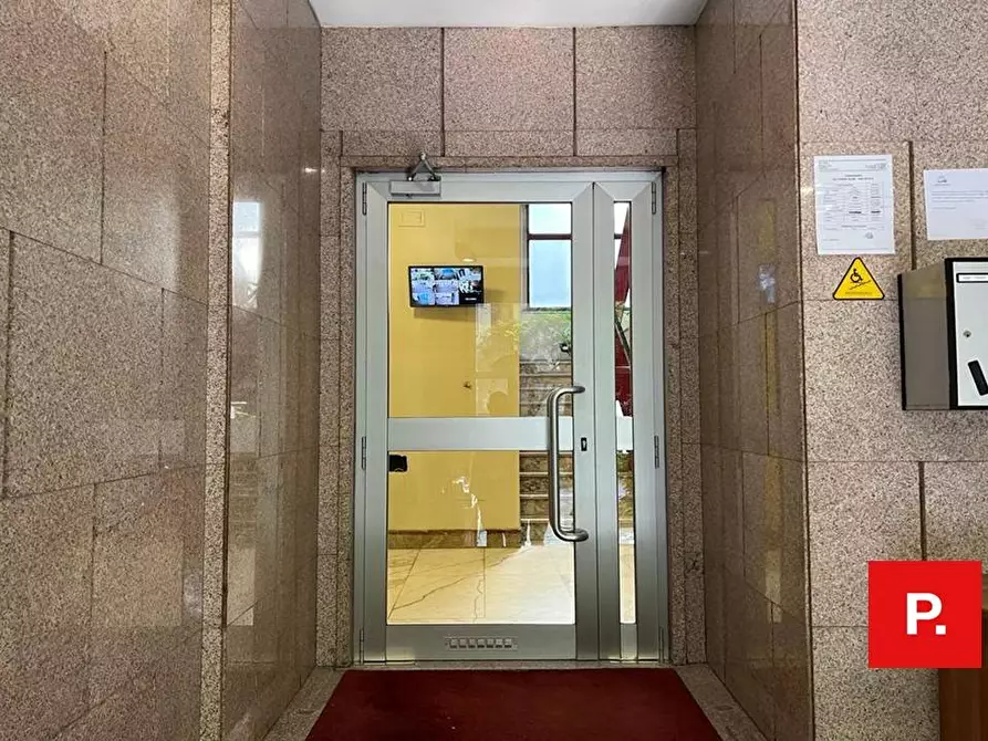 Immagine 15 di Ufficio in vendita  in via Torino a Milano