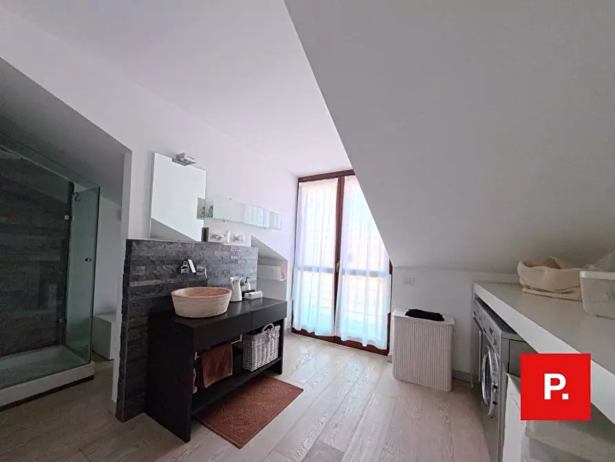 Immagine 33 di Appartamento in vendita  a Caserta