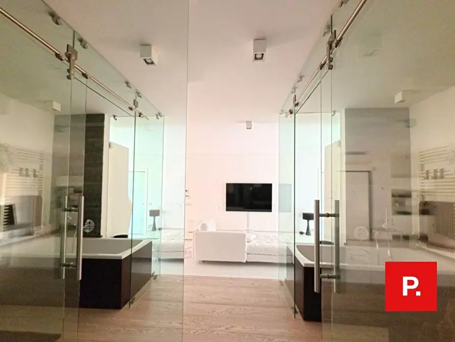 Immagine 11 di Appartamento in vendita  a Caserta