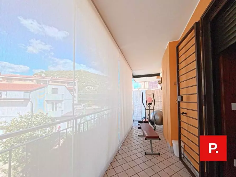 Immagine 14 di Appartamento in vendita  a Caserta